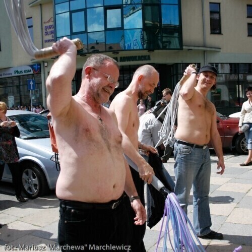 INTERAKCJE Pikieta i akt samobiczowania