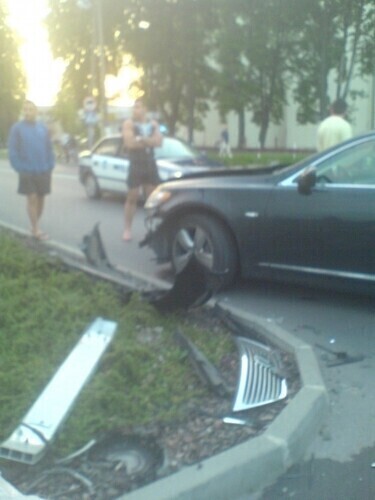 Doszło do kolizji bo..oboje widzieli zielone światło