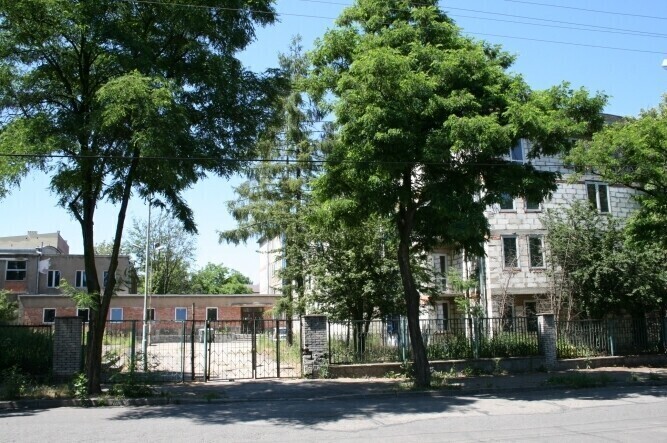 Batorego 10 Pierwszy przetarg jesienią