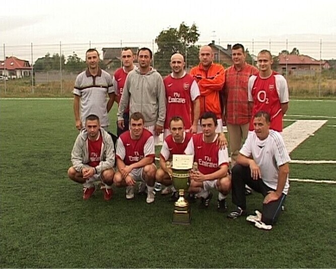 Puchar Lata Barwil-Omega z pucharem