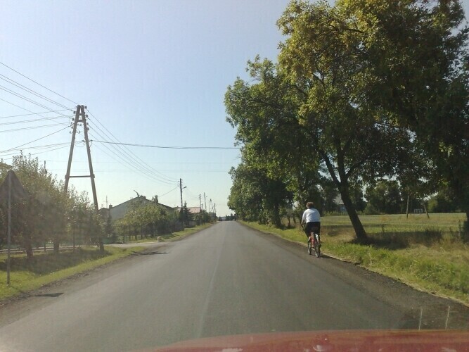 Moszczenica Nowy asfalt na drodze wojewódzkiej