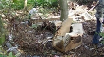 Do kogo ze starą wersalką?