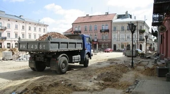 Remont Starówki potrwa dwa miesiące dłużej