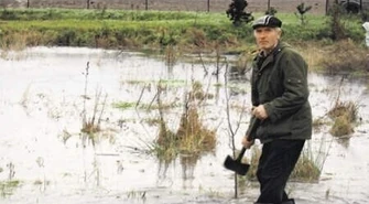 Woda znów zalewa działki mieszkańców Brzeźnickiej