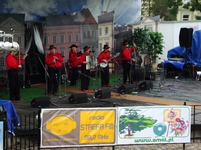 Piotrków Rozpoczął się V Festiwal Kapel