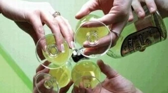 Z kieliszkiem czy bez? 