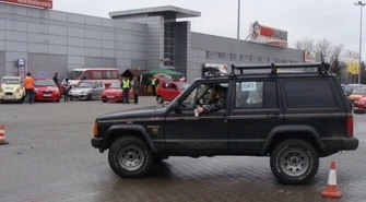 Piotrków: "Automobilny Dzień Kobiet"