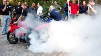 Wielbiciele Hondy VFR w Białej