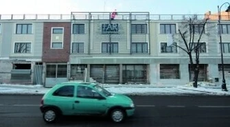 Sklepy i basen w starej octowni