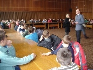 Bezpieczne ferie z piotrkowską policją