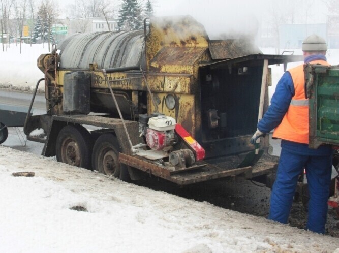 Trwa wielkie łatanie piotrkowskich dziur