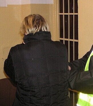 Piotrków Od żony dostał siekierą w głowę