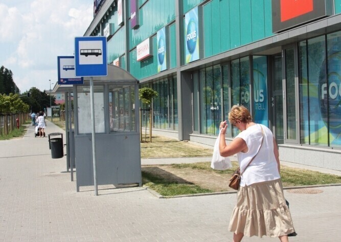 Już trzydzieści zdewastowanych przystanków