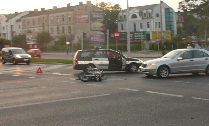 Piotrków Kolizja przyczyną utrudnień w ruchu