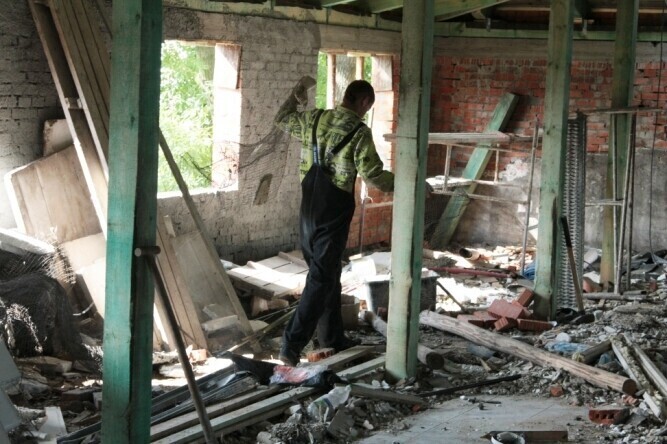 Mali artyści w lepszych warunkach