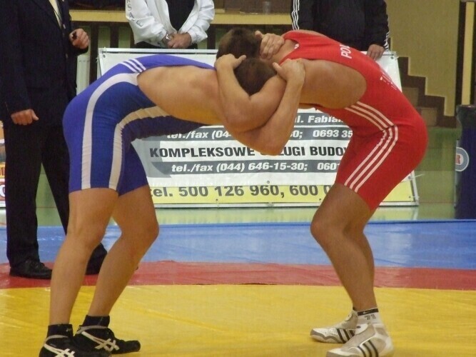 Grad medali piotrkowskich zapaśników