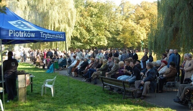 Młodzi duchem wielcy wspomnieniami