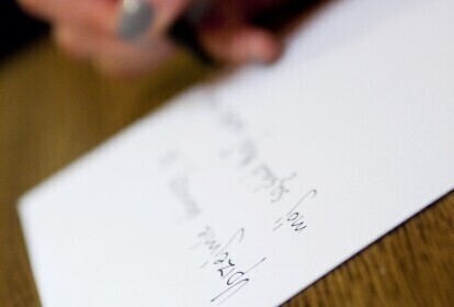 Ludzie donosy piszą