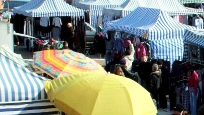 Czy bazar przy Dmowskiego zostanie zlikwidowany? 