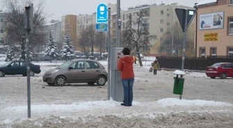 Narutowicza: Zamiast parkingu pawilon handlowy?