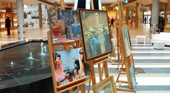 Sztuka w galerii… handlowej