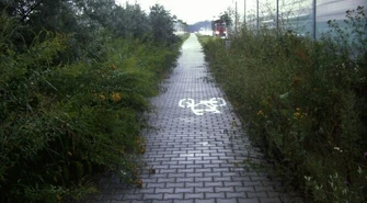 Zaniedbane piotrkowskie ścieżki rowerowe