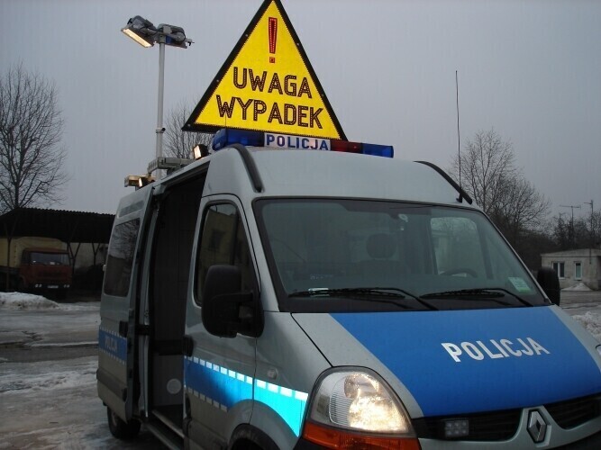Nowy radiowóz piotrkowskiej komendy