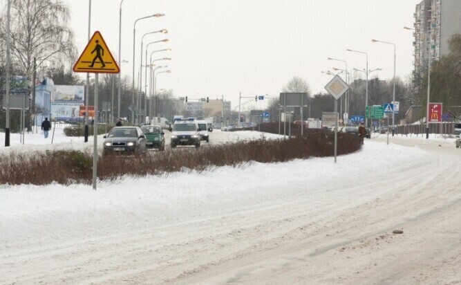 Piotrków Dwa tysiące ton piachu do sprzątnięcia