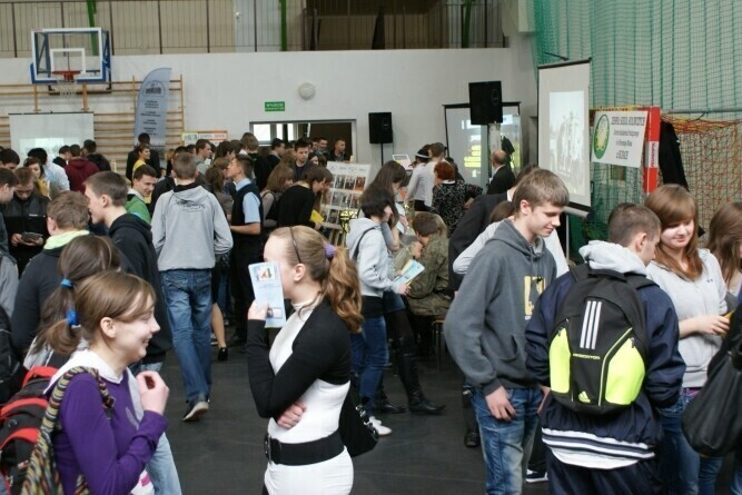 250 gimnazjalistów przyciągnęło do Wolborza