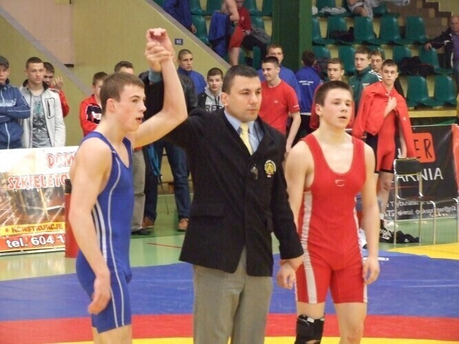 Pięć złotych medali piotrkowskich zapaśników