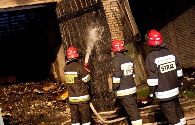 Piotrków Pożar na terenie byłej huty