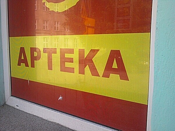 Piotrków W nocy po leki do cudzej apteki