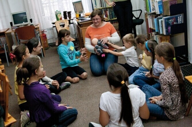 Piotrków Spędź wakacje w bibliotece