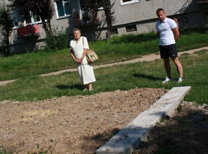 Piotrków Niezły bałagan z tym śmietnikiem