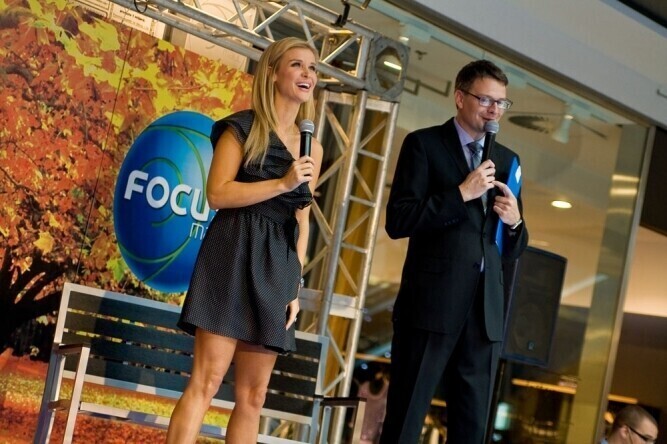 Joanna Krupa na święcie mody w Focus Mall