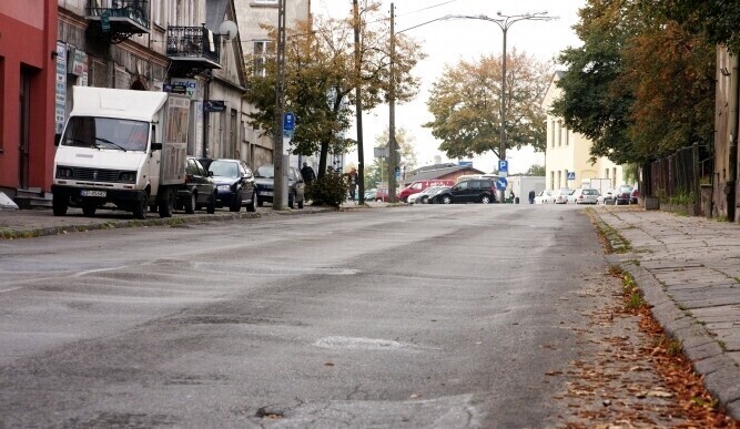 Piotrków Przepadną miliony na remont POW