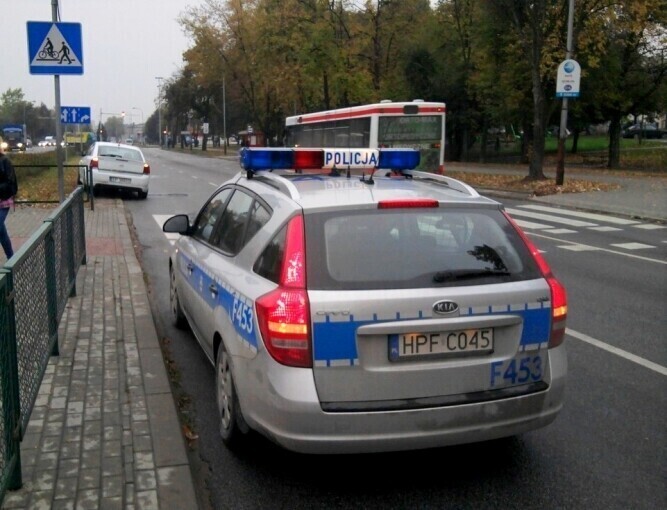 Al. Kopernika Młode kobiety potrącone na pasach