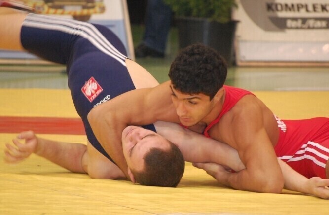 Najlepsi zapaśnicy z Piotrkowa w akcji