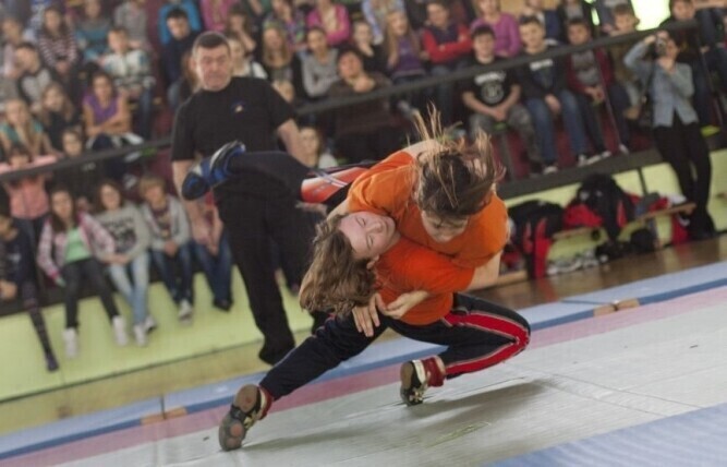 Zawodnicy AKS-u dali popis w Dwunastce