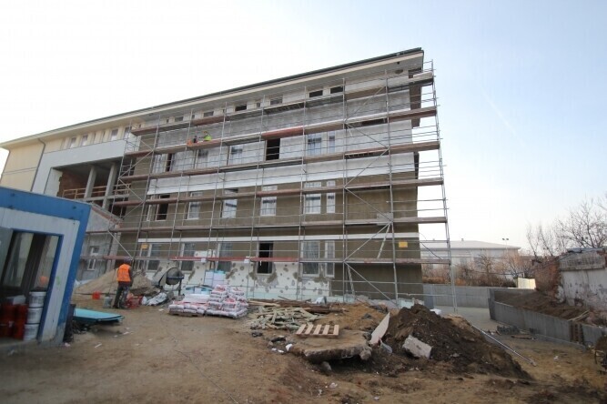 Piotrków Nowy budynek sądu rok przed terminem