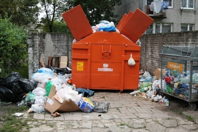 Miasto przygotowuje się do przejęcia śmieci