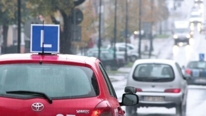 “Skręć, k..., w lewo!”, czyli jazda ekstremalna