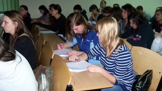 Piotrków: Maraton Pisania Listów w UJK