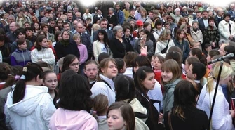 Mieszkańcy: Piotrków traci, powiat zyskuje