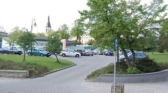 Piotrków: Parking i „parking”?