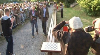 Radomsko: Najdłuższa ławka w Polsce