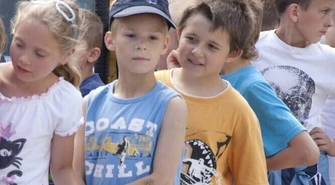 Moc atrakcji i zabawy - „Wyciągamy dzieci z bramy”