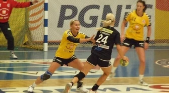 Pierwsza porażka piłkarek ręcznych Piotrcovii