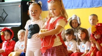 Piotrków: Znaleźli gazetę i zjedli budę Azora