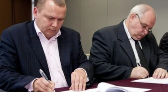 Podpisali umowy na dostawy taniego ciepła